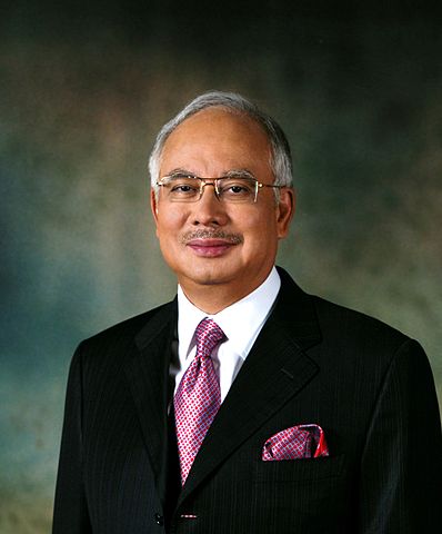 Difference Between Dato and Datuk | Compare the Difference ...